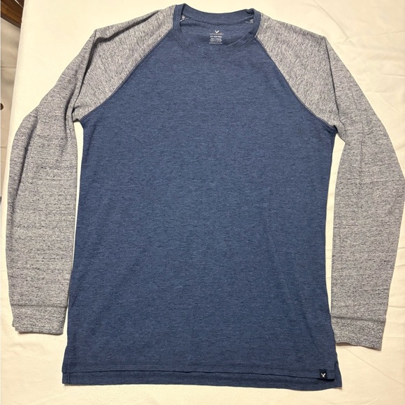 American Eagle Outfitters Other - American Eagle Outfitters Blue and Gray Long Sleeve Tee Active Flex